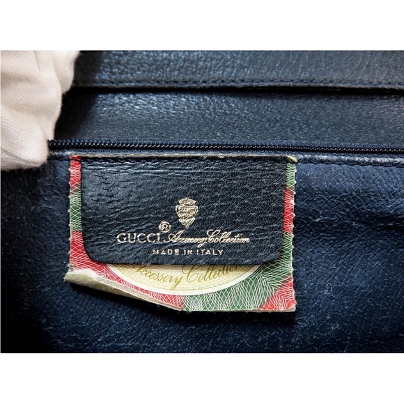 Gucci Monogram Black and Cream Crossbody Bag - Picture 13 of 16